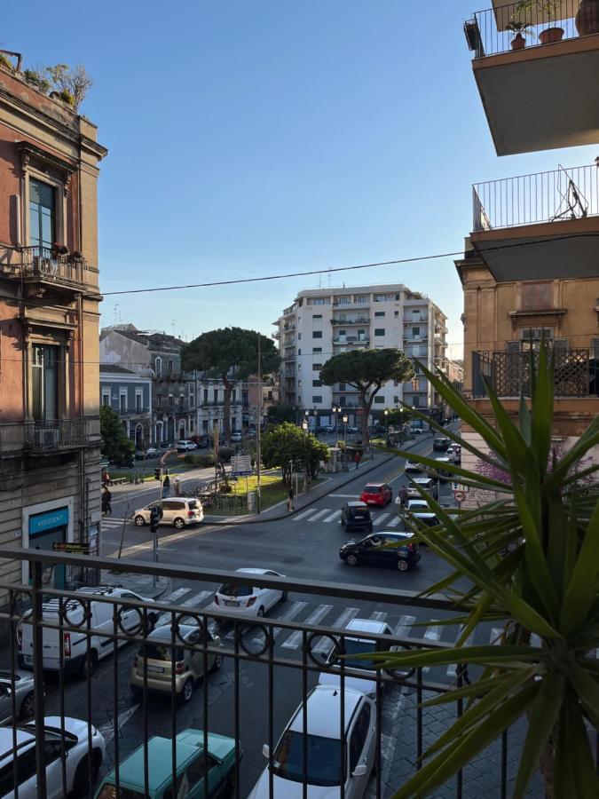 Отель Umberto Street Катания Экстерьер фото